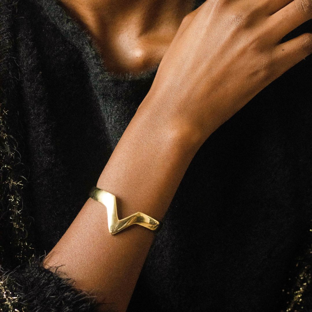 V-Shaped Brass Cuff Bracelet | Nyeupe